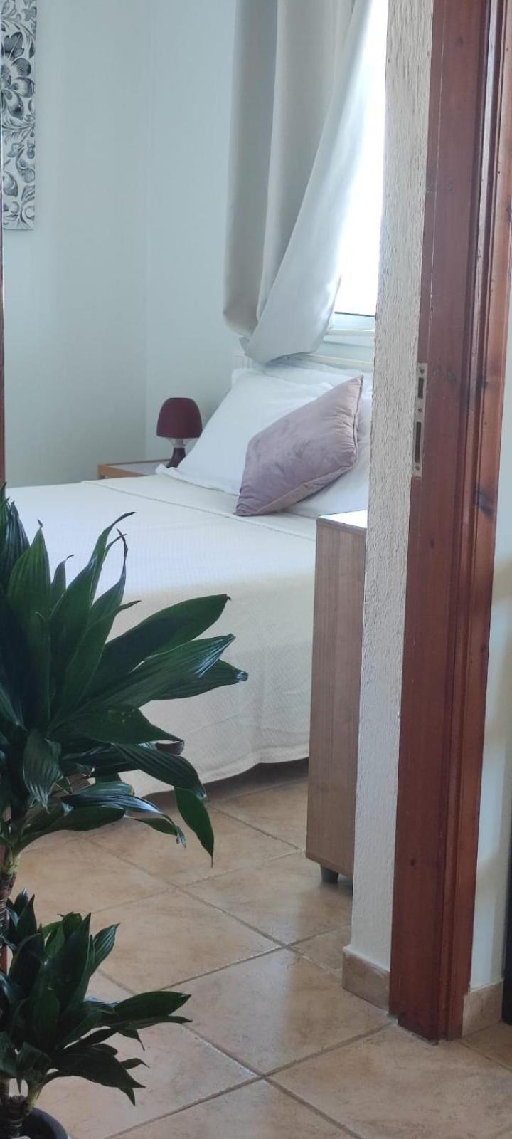 Astra Sea View Apartment, Sea Front Kokkini Hani Eksteriør billede
